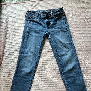 american eagle low rise jeans 00